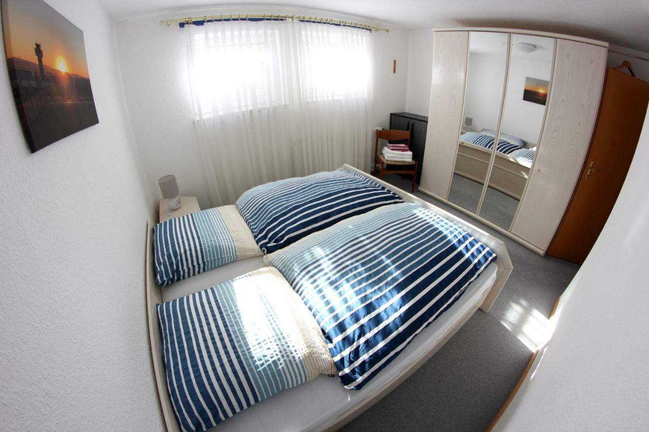 Ruhige Und Gemuetliche Ferienwohnung In Calden エクステリア 写真